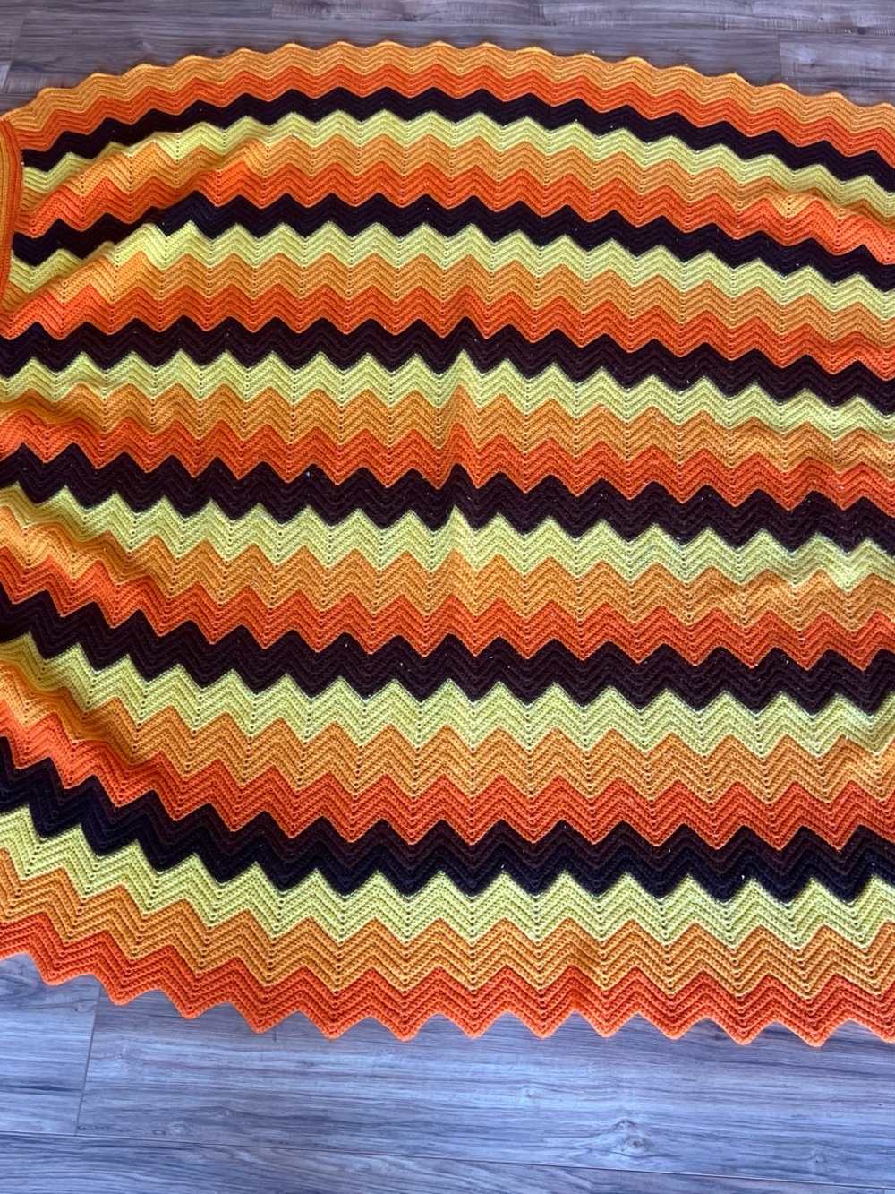 70s Thick Afghan Chevron Blanket